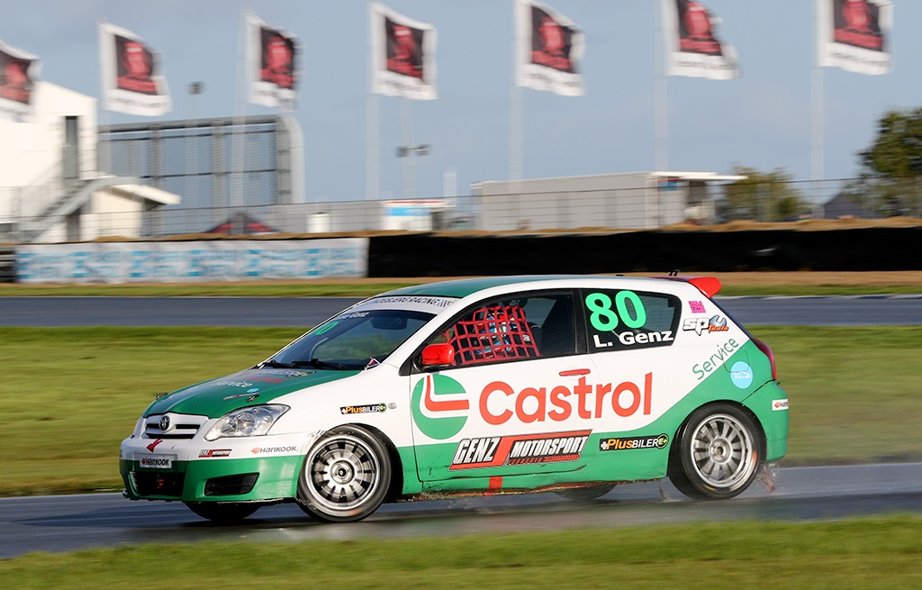 Lasse Genz i Toyota Corolla E120.
(Foto: Motorsporten.dk)